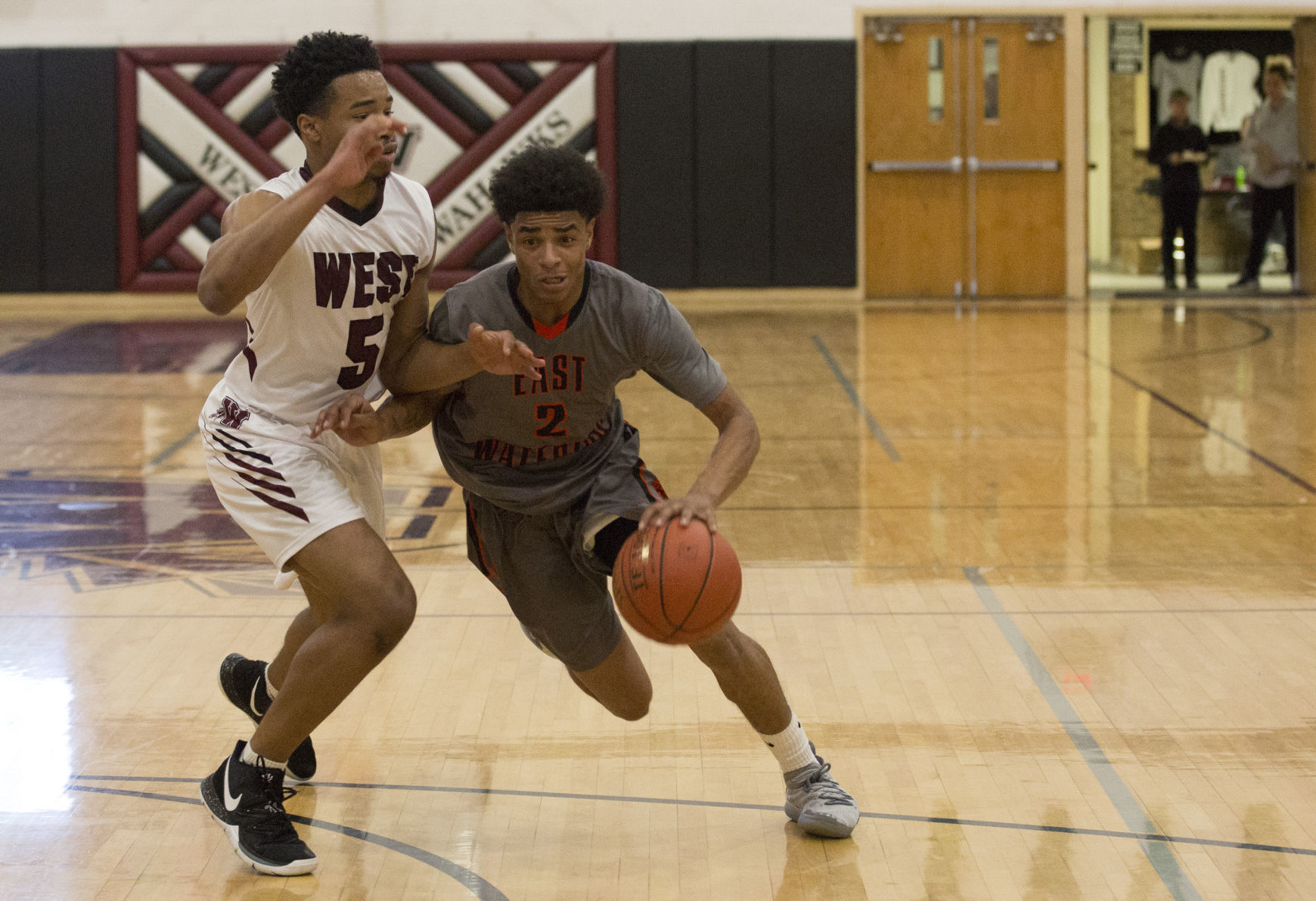 120418kw-boys-west-east-basketball-04